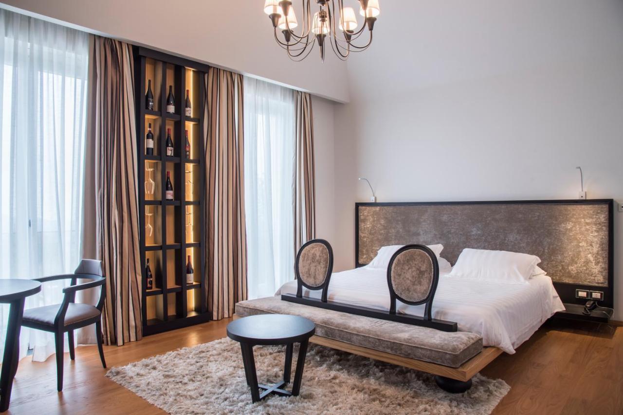 Neri & Hotel